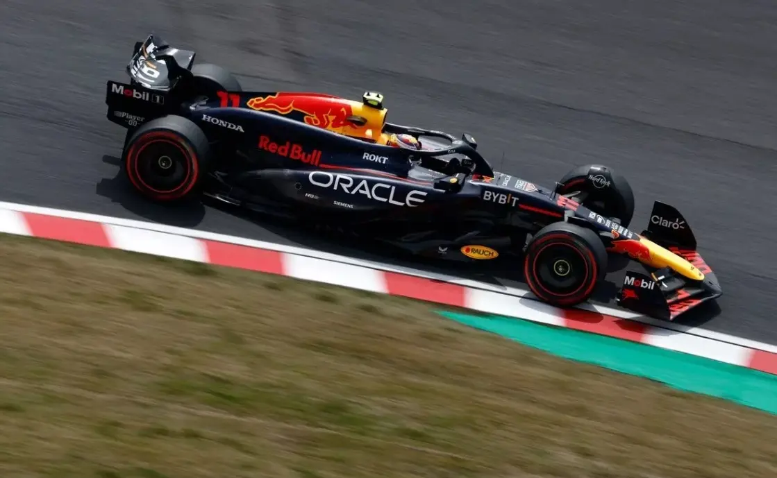 哈斯车队轻取红牛二队,维斯塔潘高光表现 哈斯车队轻取红牛二队,维斯塔潘高光表现