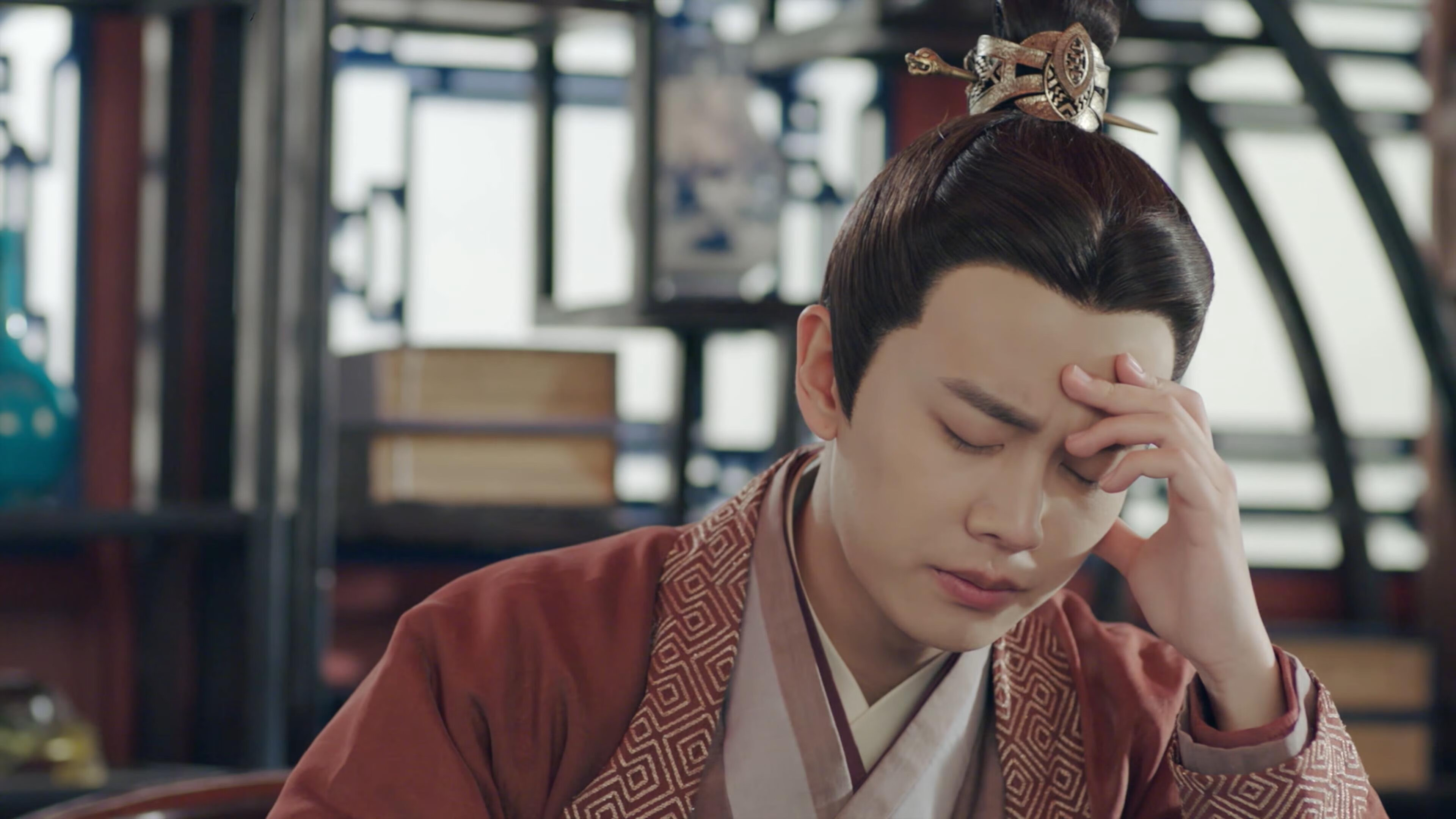 爱游戏大厅-黄昏的暗战与黎明的启程，唯一性在绿茵场的两极诠释