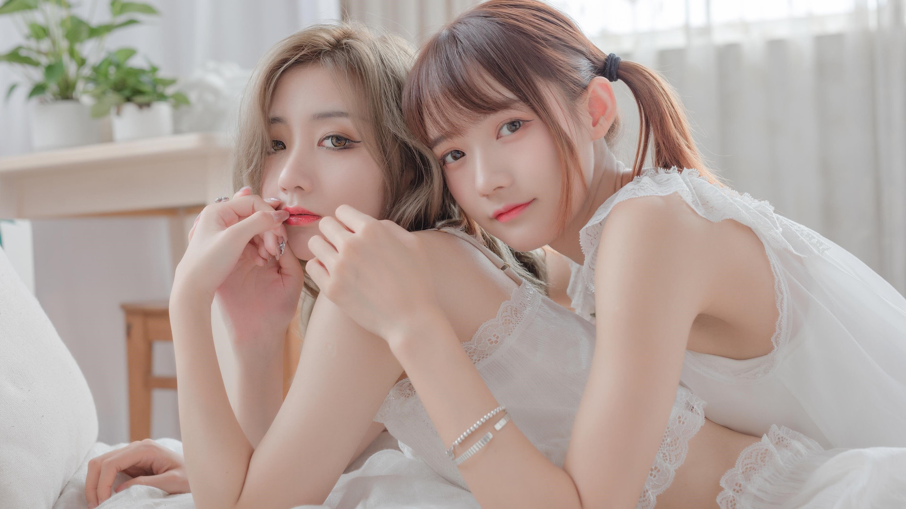 1.霓虹与硝烟，托尼三度绝境反击，锁定F1王冠之夜