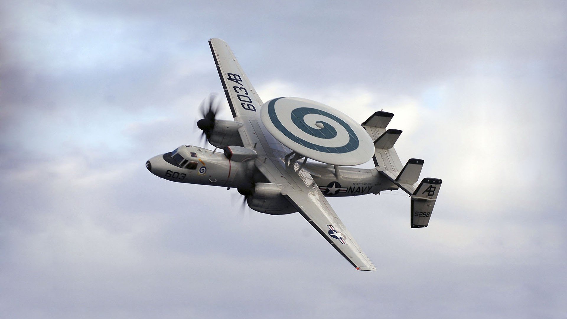 冰火交锋，阿根廷烈焰与芬兰极光下的F1终极血战